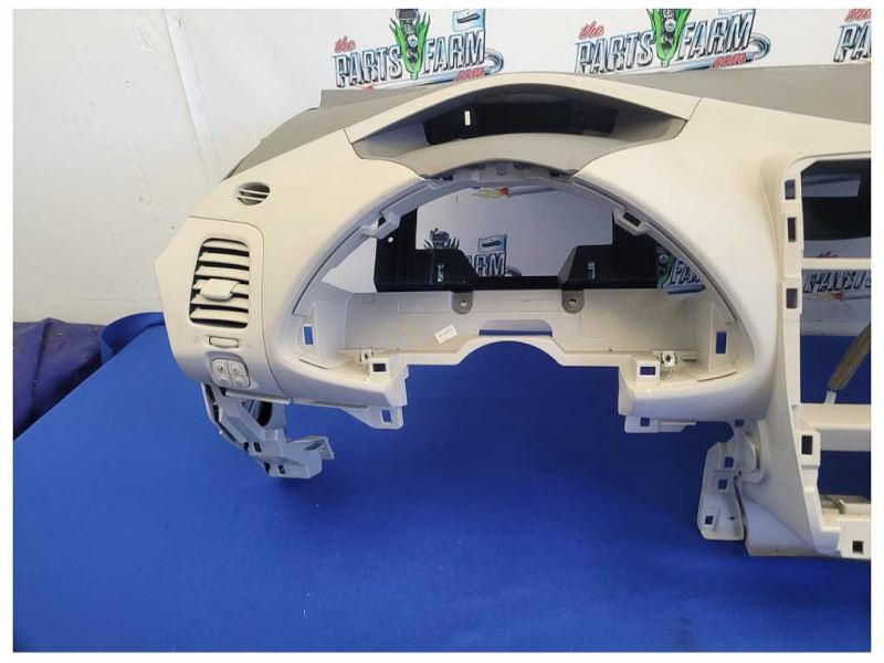 2011-2012 Nissan Leaf Front Dashboard Panel Dash Vent Trim Molding 1856 - The Parts Farm