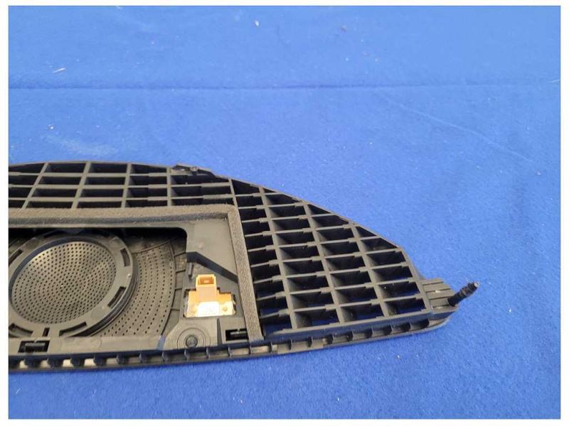 2014 Audi R8 V10 Coupe Top Dash Speaker Cover Sound  2136 - The Parts Farm