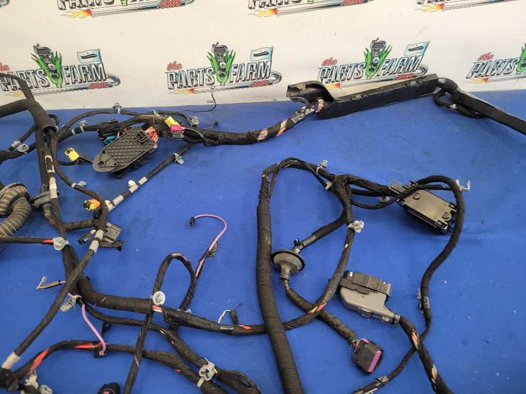 2013 Chevrolet Camaro 1LE SS Coupe Body Wire Wiring Harness M/T Plug 2650 - The Parts Farm