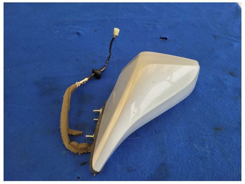 2010-2015 Chevy Camaro SS Driver Rear View Mirror Heat DD1 Paint Silver 2608 - The Parts Farm