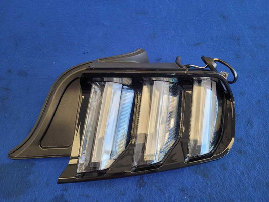 2015-2017 Ford Mustang GT S550 Passenger Aftermarket Taillight Clear Light 2643 - The Parts Farm