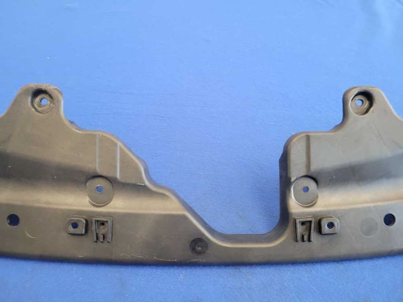 2013-2014 Ford Mustang GT Front Bumper Bracket Support Hold Plastic 2633 - The Parts Farm