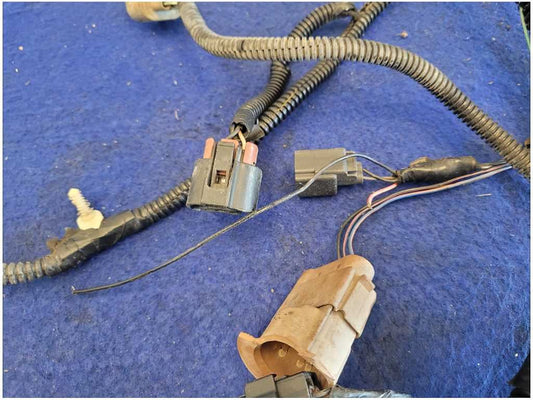 2007 Ford Mustang GT S197 Front Headlight Harness Wire Plug *Read 2868