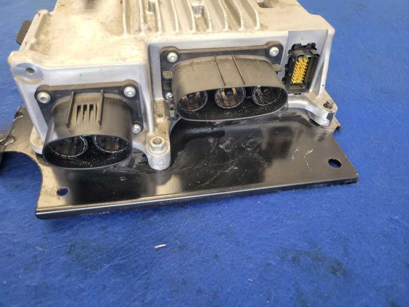 2012 Fisker Karma Sedan Hybrid Battery Inverter Control Module Voltage 1958 - The Parts Farm