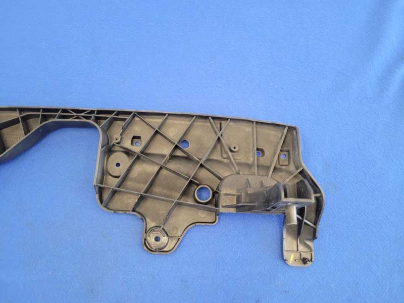 2013-2014 Ford Mustang GT Front Bumper Bracket Support Hold Plastic 2633 - The Parts Farm