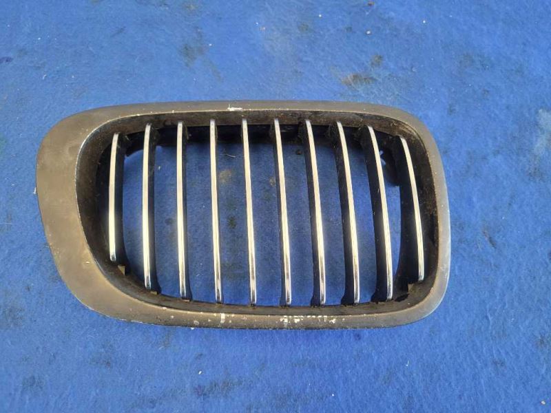 2001-2006 BMW M3 Convertible Passenger RH Front Grill Upper Chrome 2451 - The Parts Farm