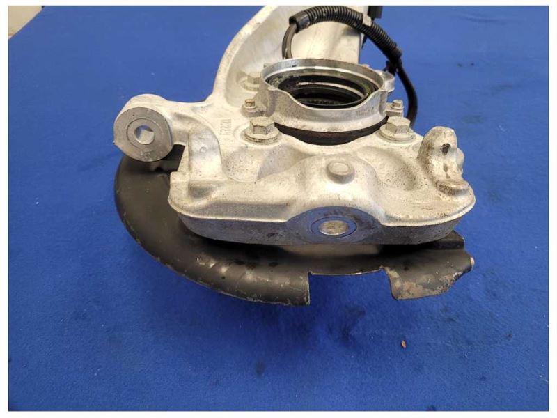 2015-2017 Ford F150 F-150 4x4 Truck Passenger Front Spindle Knuckle Hub 2617 - The Parts Farm