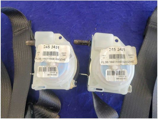 2015-2017 Ford F150 4x4 Pickup Truck Pair Rear Seat Belts Retractor 2744