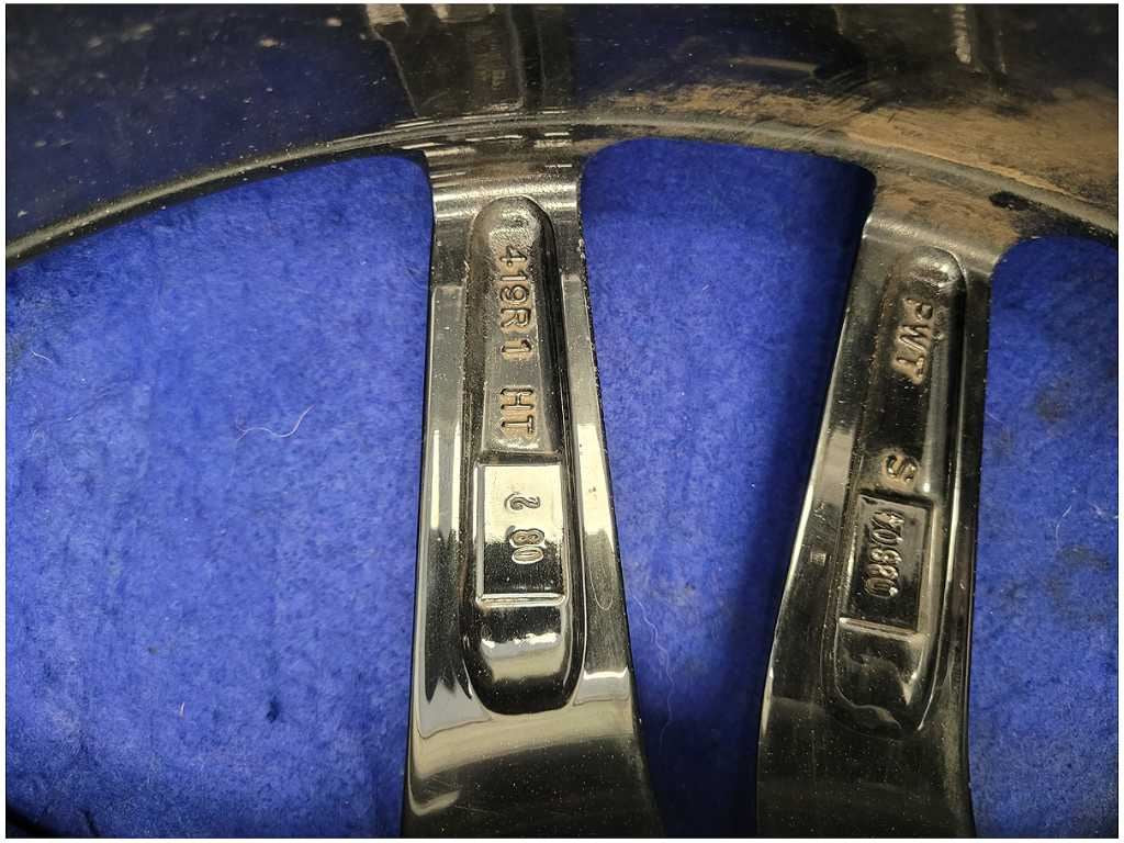 47727127