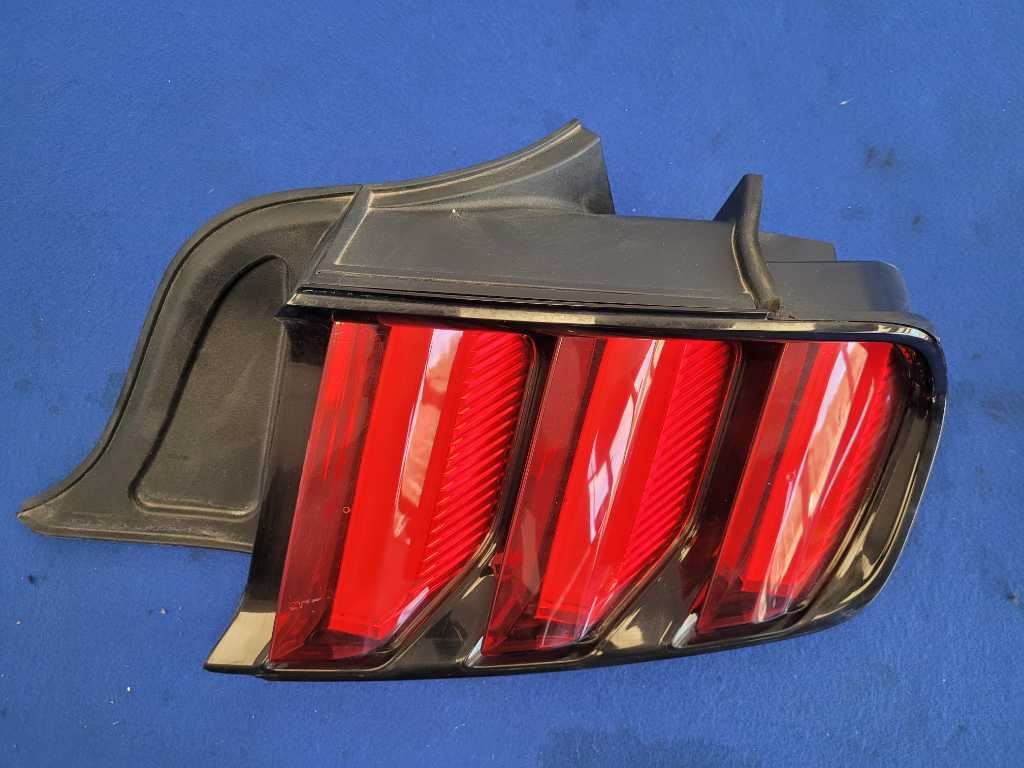 2015-2017 Ford Mustang EcoBoost Passenger Rear Taillight Brake Light Lamp 2652 - The Parts Farm