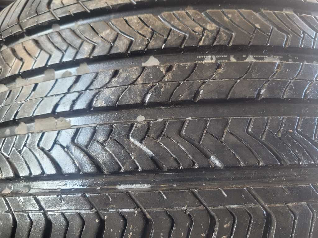 43705705