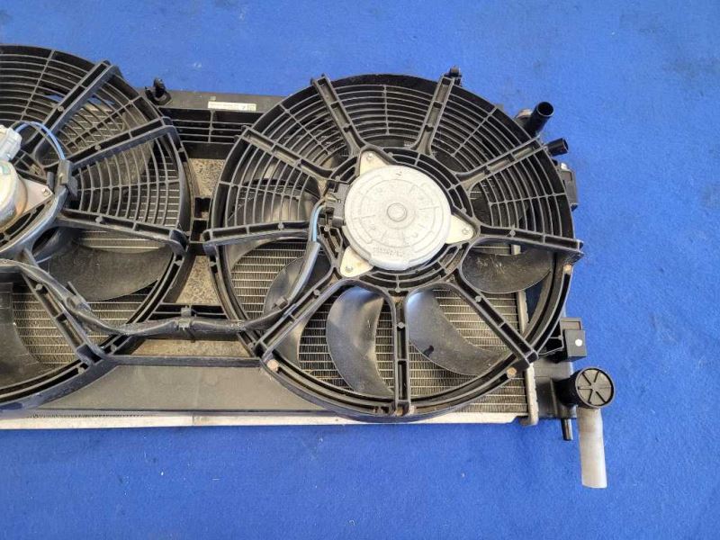 2011-2012 Nissan Leaf Front Radiator Fan Engine Cooling 1856 - The Parts Farm