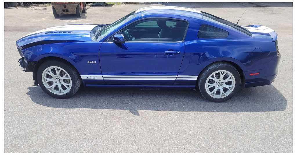 2013-2014 Ford Mustang GT Passenger RH Rear View Mirror Spot Paint L6 2605 - The Parts Farm