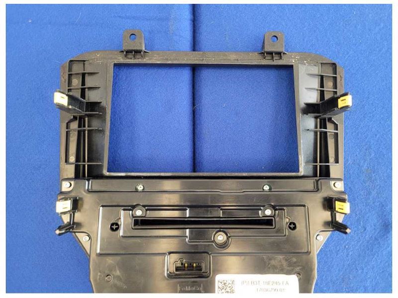 2015-2023 Ford Mustang GT S550 Radio Faceplate 8in Screen Heat Cool Seats - The Parts Farm