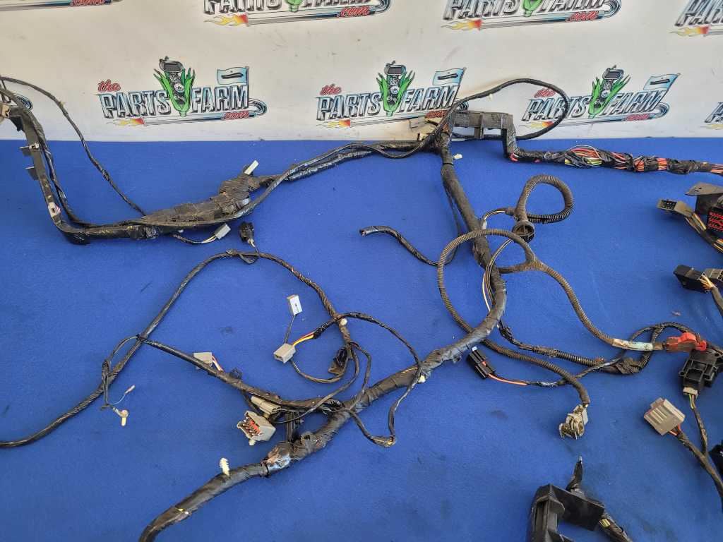 1995 Ford Mustang GT 5.0L Convertible Body Harness Wire Plug A/T 2631 - The Parts Farm