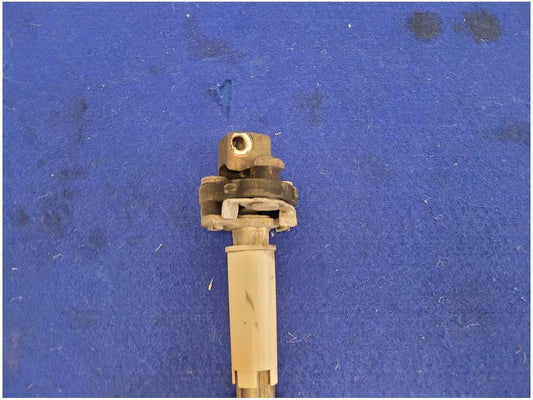 1999-2004 Ford Mustang Mach 1 4.6L Steering Shaft Mid Intermediate 2836