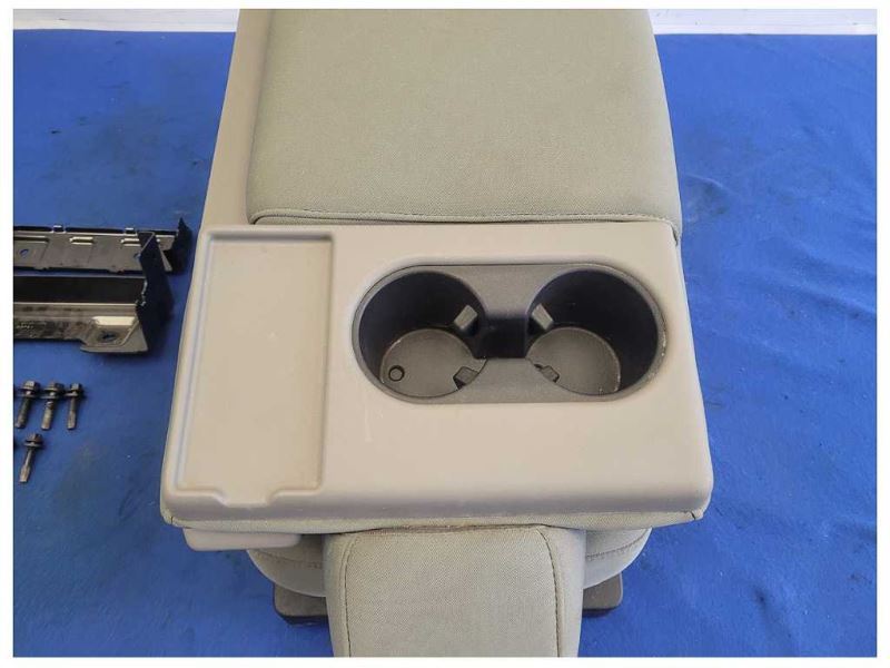 2015-2020 Ford F150 Pickup Truck Front Seat Bench Center Split Gray Cloth 2476 - The Parts Farm