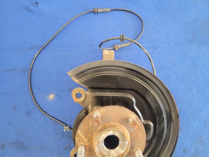 2011-2020 Nissan Leaf Driver Left Front Spindle Knuckle Hub 1856 - The Parts Farm