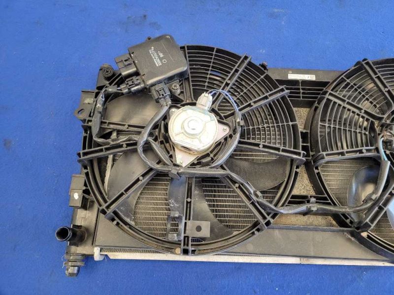 2011-2012 Nissan Leaf Front Radiator Fan Engine Cooling 1856 - The Parts Farm