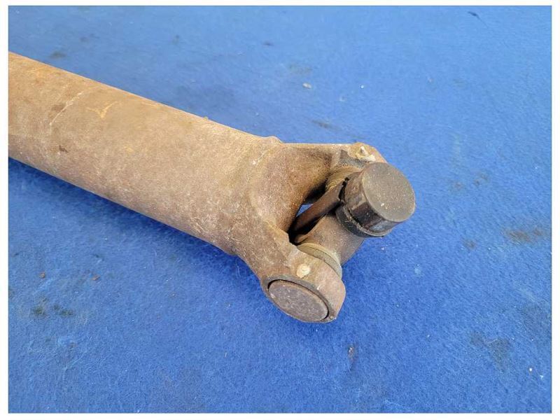 1993 Chevrolet Camaro Z28 Coupe Driveshaft Automatic Transmission A/T 2546 - The Parts Farm