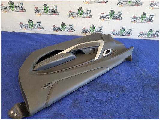 2016-2024 Chevrolet Camaro SS Coupe Passenger Front Door Panel Card 2819
