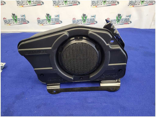 2015-2017 Ford Mustang GT Convertible Rear 8" Subwoofer Speaker Amp 2825