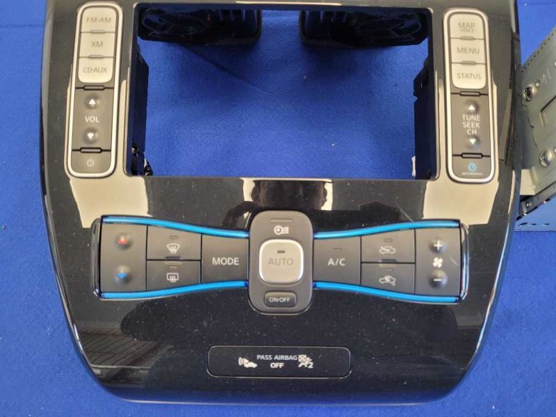 2011-2012 Nissan Leaf Radio Screen Bezel Surround Receiver Center 1856 - The Parts Farm