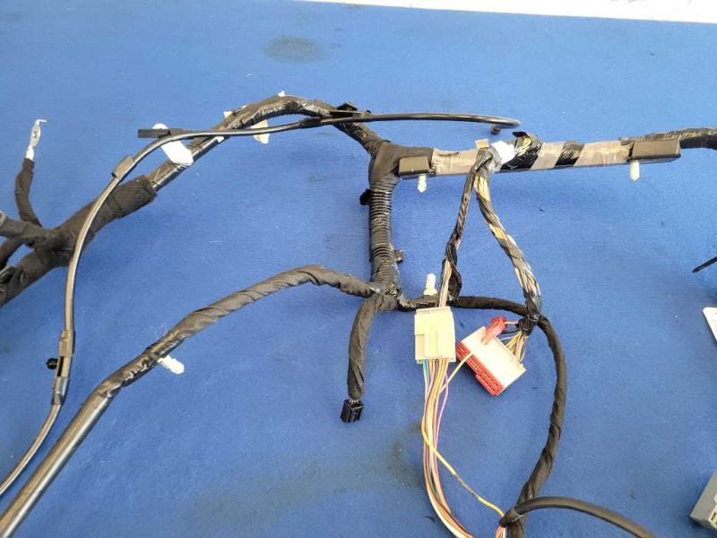 2014 Ford Mustang GT 5.0L S197 Coupe Dash Harness Wire Plug A/T 2629 - The Parts Farm