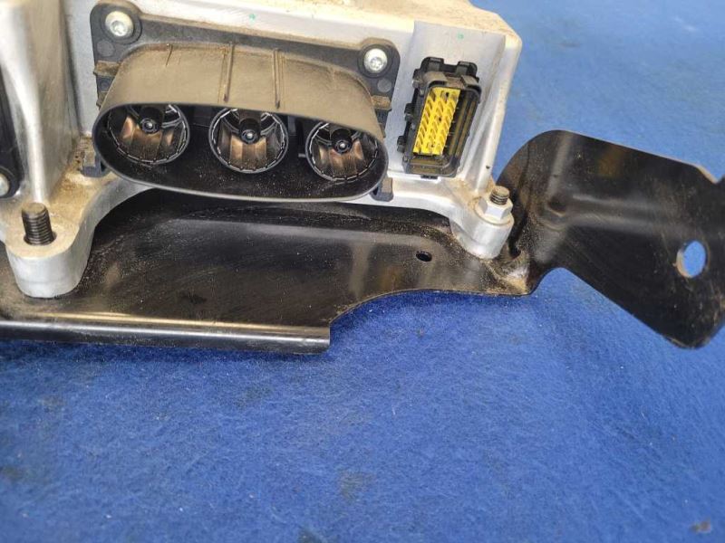 2012 Fisker Karma Sedan Hybrid Battery Inverter Control Module Voltage 1958 - The Parts Farm