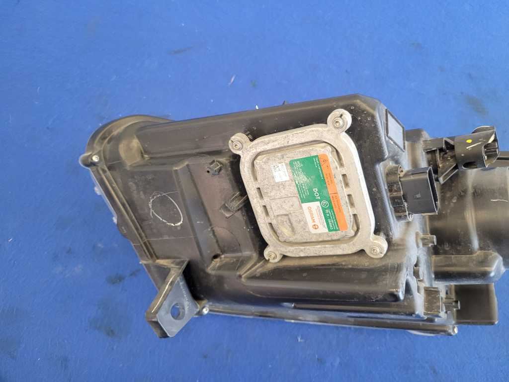 2015-2017 Ford Mustang EcoBoost S550 Passenger HID Xenon Front Headlight 2652 - The Parts Farm