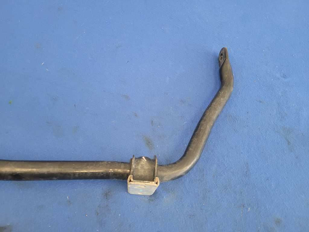 2011-2014 Ford Mustang GT S197 Front Sway Bar Stabilizer Suspension 2637 - The Parts Farm