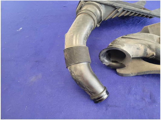 2011-2014 Porsche Cayenne 3.0L Diesel Air Cleaner Tube Top Duct Hose 2465