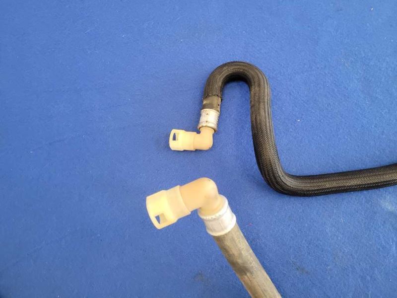 2011-2014 Ford Mustang GT 5.0L Pair Hoses Air Conditioning HVAC 2629 - The Parts Farm