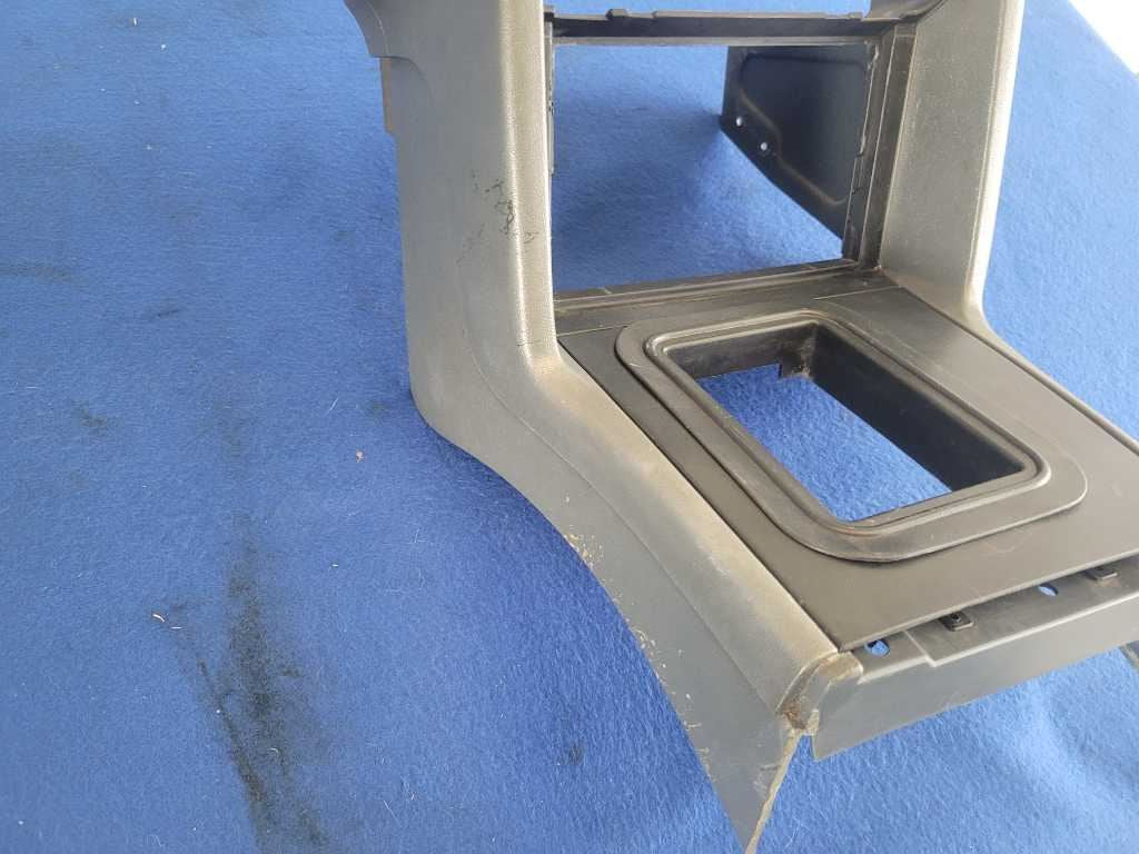 1990 Ford Mustang GT Mclaren Convertible Front Console Bezel Radio 2603 - The Parts Farm