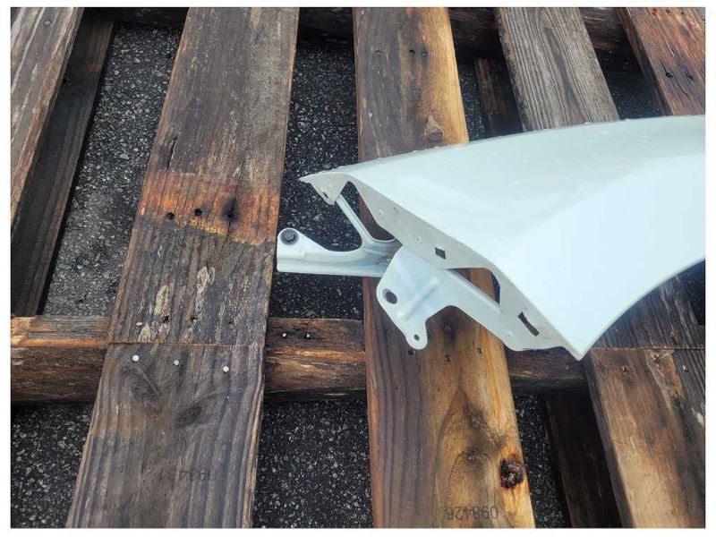 2011-2012 Nissan Leaf Driver Left Front Fender Body Paint QX1 1856 - The Parts Farm