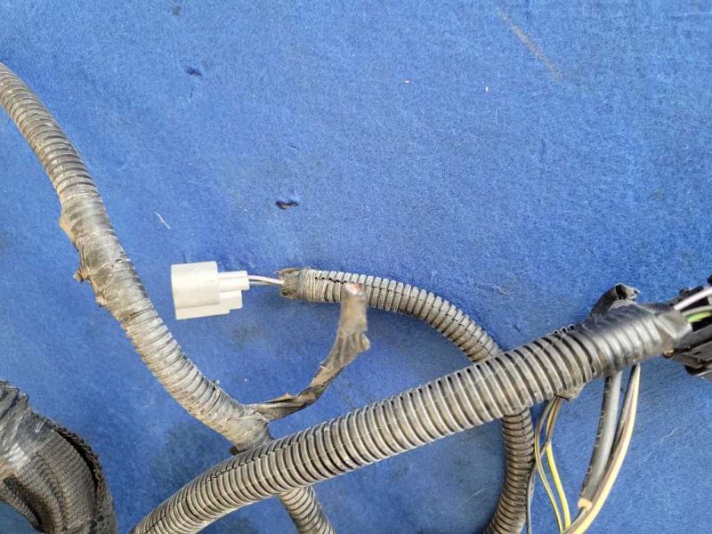 2014 Ford Mustang GT 5.0L Power Distribution Harness Plug Wires Cut Fuse 2629 - The Parts Farm