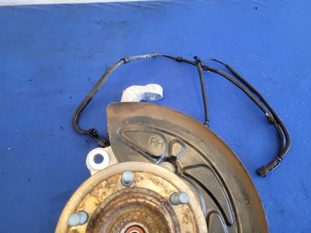 2015-2017 Ford F150 4x4 Pickup Truck Passenger Front Spindle Knuckle 2663 - The Parts Farm