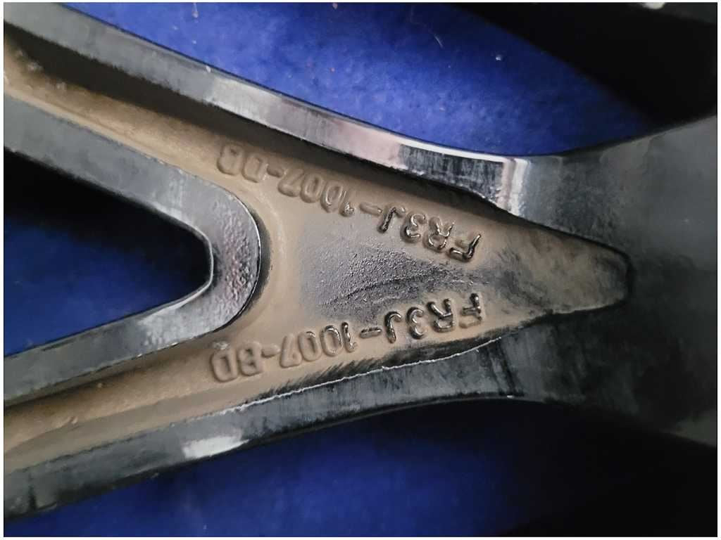 47522557