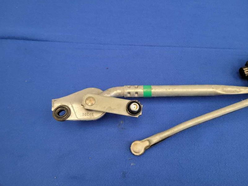 2015-2020 Dodge Challenger 6.2L Hellcat Windshield Wiper Motor Linkage 2484 - The Parts Farm