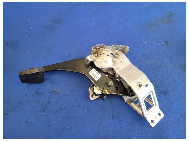 2010-2015 Chevrolet Camaro SS 6.2L Auto Brake Pedal Assembly Cage Box 2608 - The Parts Farm