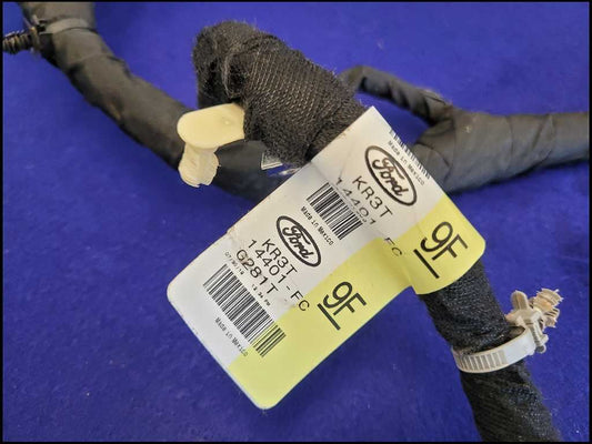 2019 Ford Mustang GT S550 Dash Front Harness Fuse Plug *Read* 2695