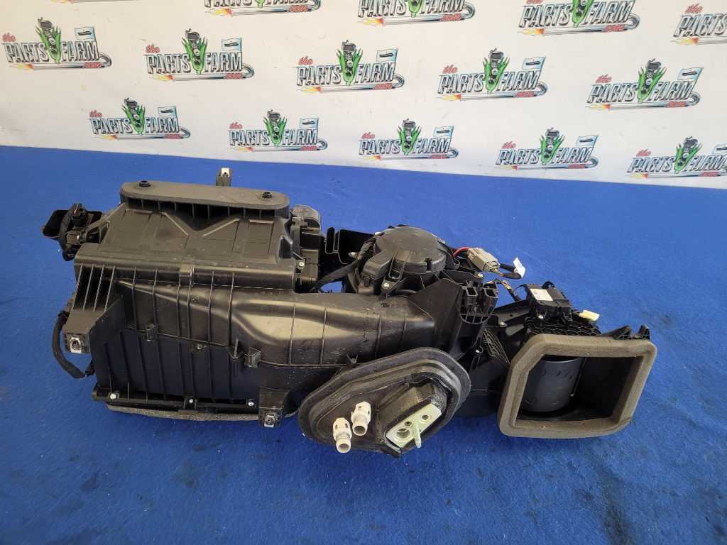 2015-2017 Ford Mustang GT S550 AC Heater Box Core Vent Air HVAC 2643 - The Parts Farm