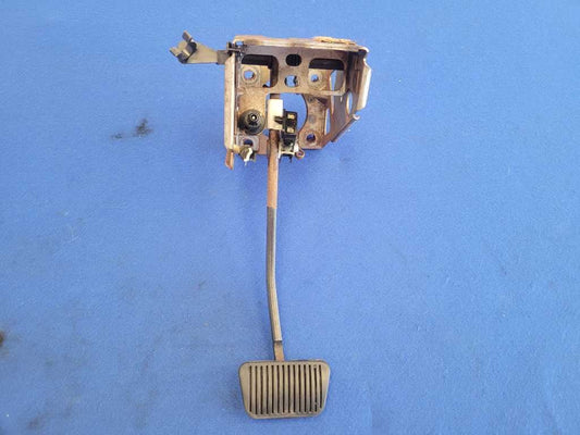 1994-1995 Ford Mustang GT 5.0L Brake Pedal Assembly Box Cage 2631 - The Parts Farm
