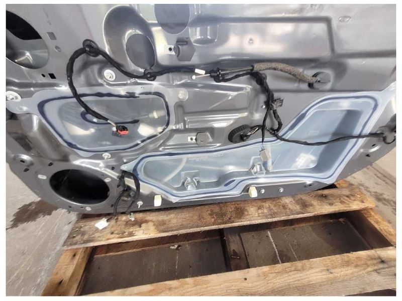2015-2023 Ford Mustang GT S550 Passenger Front RH Coupe Door Shell Paint M7 2622 - The Parts Farm