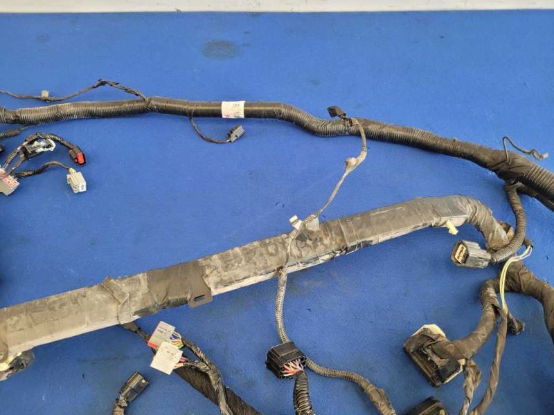 2014 Ford Mustang GT 5.0L Power Distribution Harness Plug Wires Cut Fuse 2629 - The Parts Farm