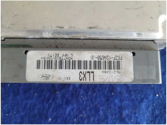 1996 Ford Mustang Cobra 4.6L DOHC ECU LLX3 Engine Control Unit Module 2402