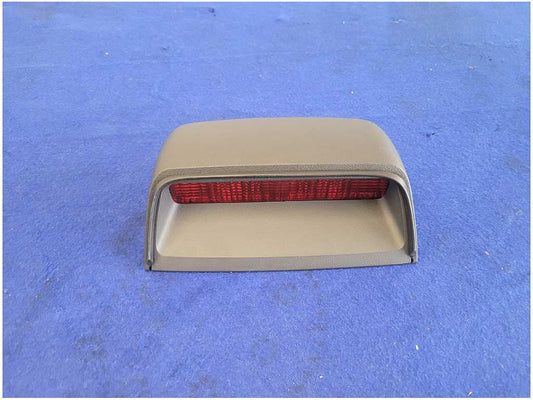 2003-2004 Mercury Marauder 32v Third Brake Light Upper Rear Lamp 2813