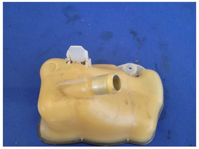 2005-2009 Ford Mustang GT Coolant Overflow Reservoir Bottle 2600 - The Parts Farm