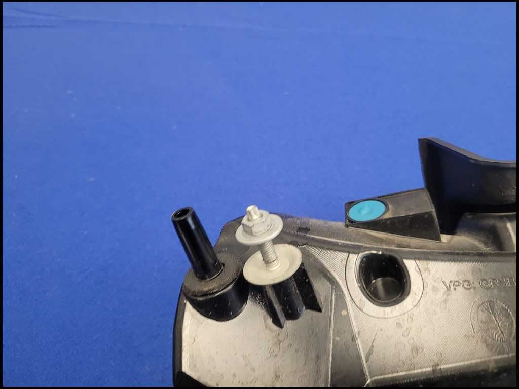 44221538