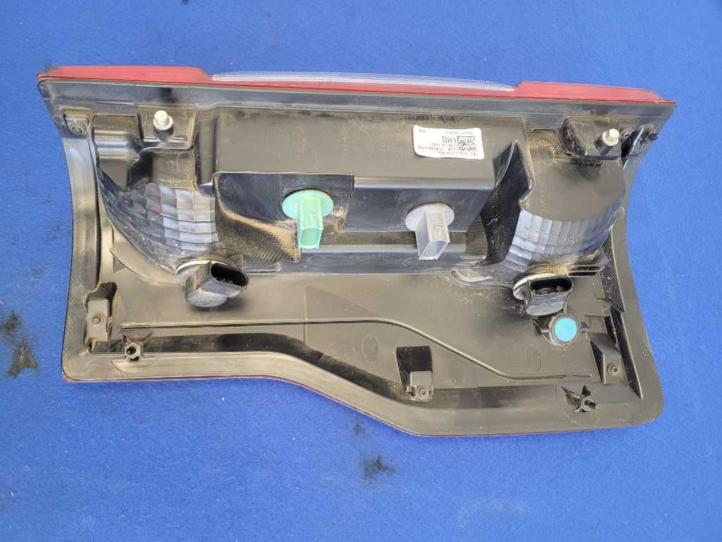 2022 Ford F250SD Pickup Truck Driver Left Rear Taillight Light Lamp Lens 2581 - The Parts Farm